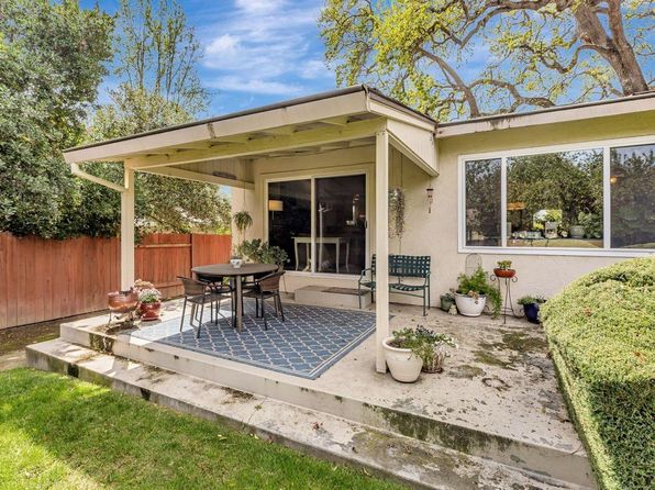 6275 Greenhaven Dr, Sacramento, CA 95831