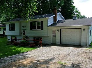 520 Pelham Rd, Erie, PA 16511