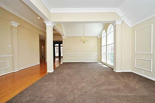 4th image of 19606 Piney Place Ct