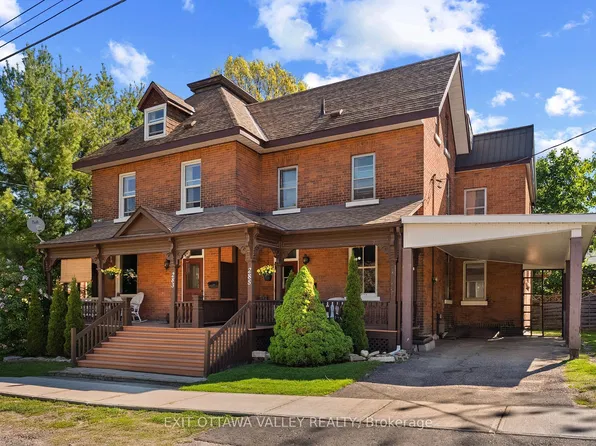283 William St #285, Pembroke, ON K8A 1P2