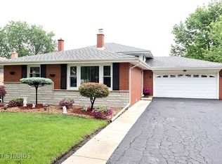 8133 Odell Ave, Bridgeview, IL 60455