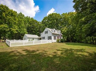 144 Stone Hill Rd, Bedford, NY 10506