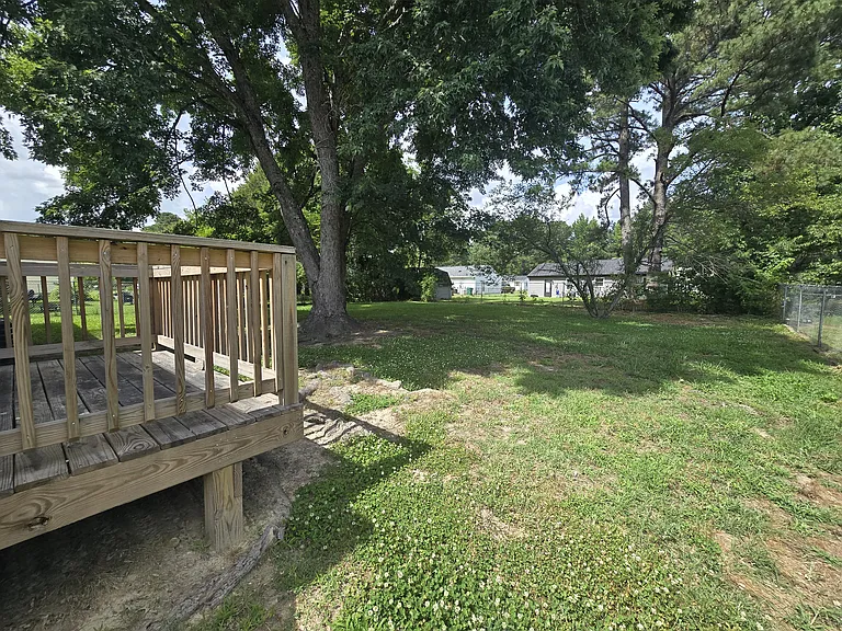 3445 Francis St — Photo 11
