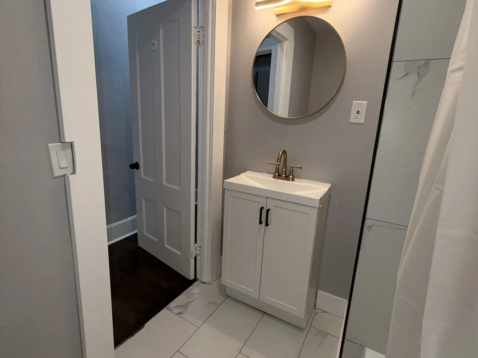 36 Stanley Street - 2R — Photo 4