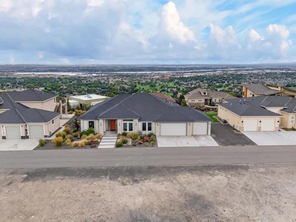 2531 Falconcrest Loop, Richland, WA 99352
