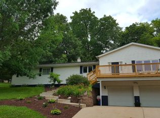 5815 Country Club Rd, Houston, MN 55943