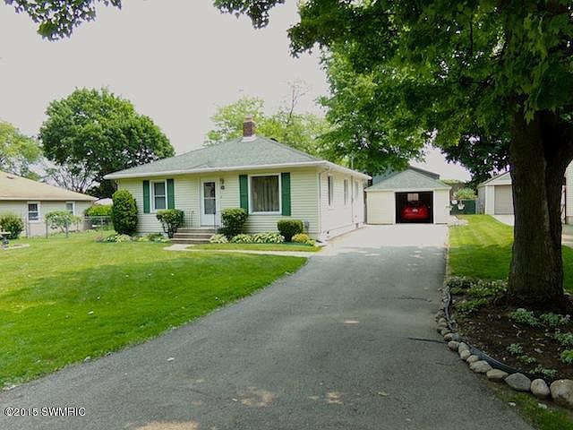 1st image of 1514 Hillcrest Ave NW