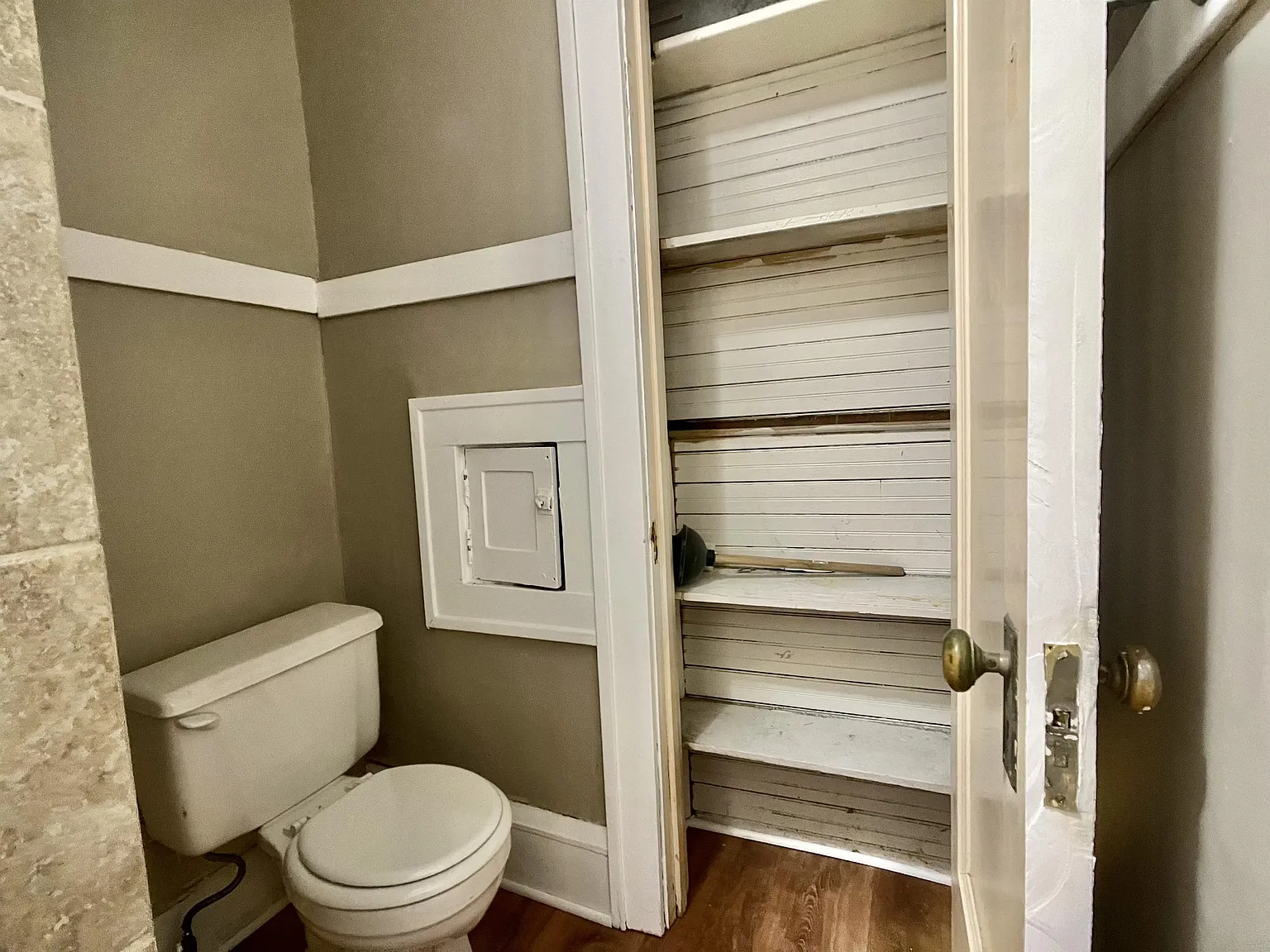 Wesley Place — Photo 4