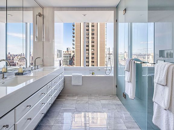 5th image of 200 Amsterdam Ave APT 23D