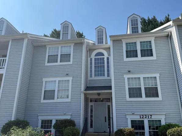 12217 Eagles Nest Ct APT C, Germantown, MD 20874