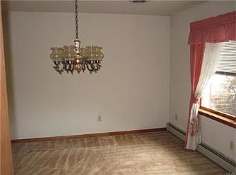 5th image of 4542 Ferrizzi Dr