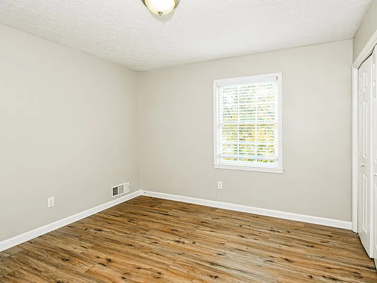 1622 Blackwell Rd — Photo 14