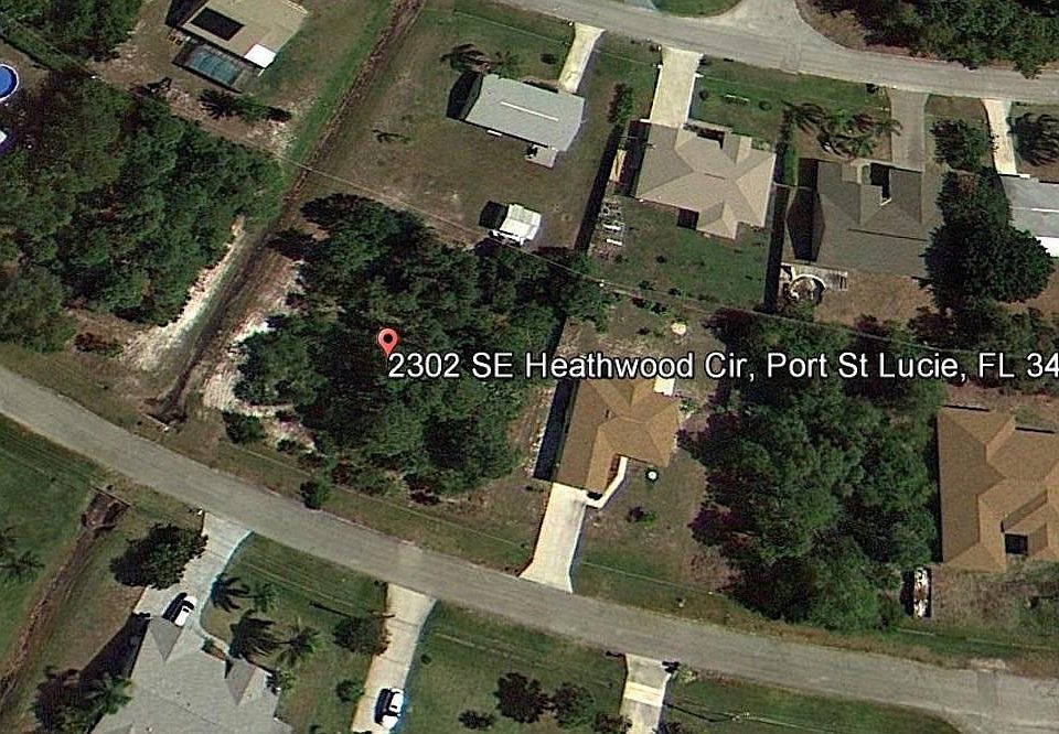 1st image of 2302 SE Heathwood Cir
