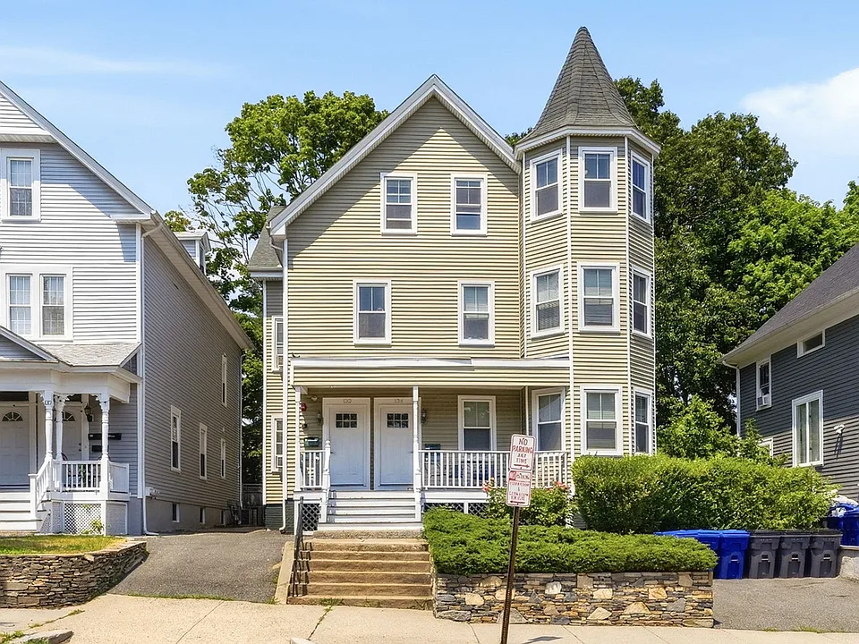 132 S Angell St #3