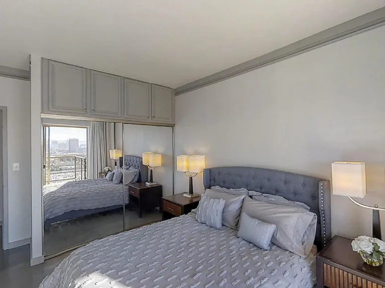 4750 N Central Ave #16J — Photo 8