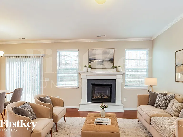 204 Laurel Mist Way — Photo 3
