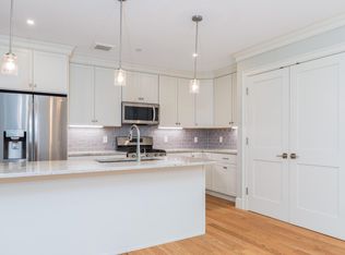 24 Willey Creek Rd #205, Exeter, NH 03833