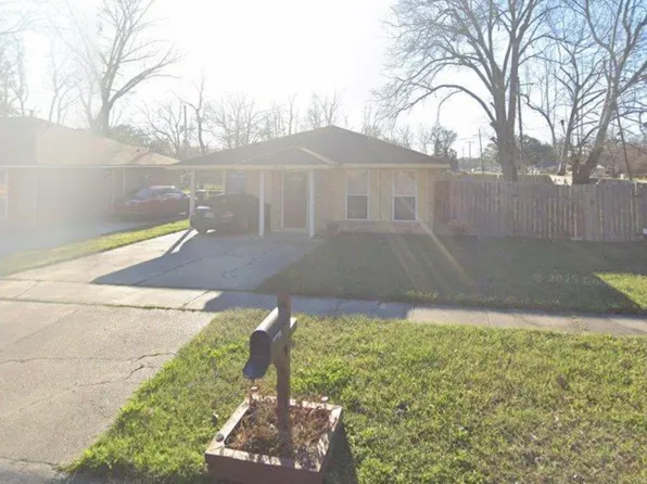 5529 Beth Ann Dr, Baton Rouge, LA 70812
