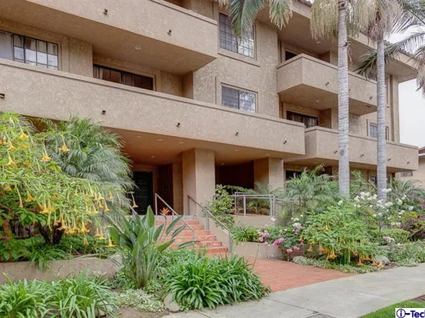 221 S Oak Knoll Ave APT 104, Pasadena, CA 91101