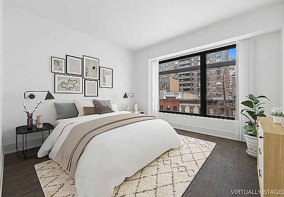 4th image of 301 E 50th St APT 4A