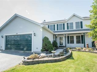 89 Dolman Dr, Rochester, NY 14624