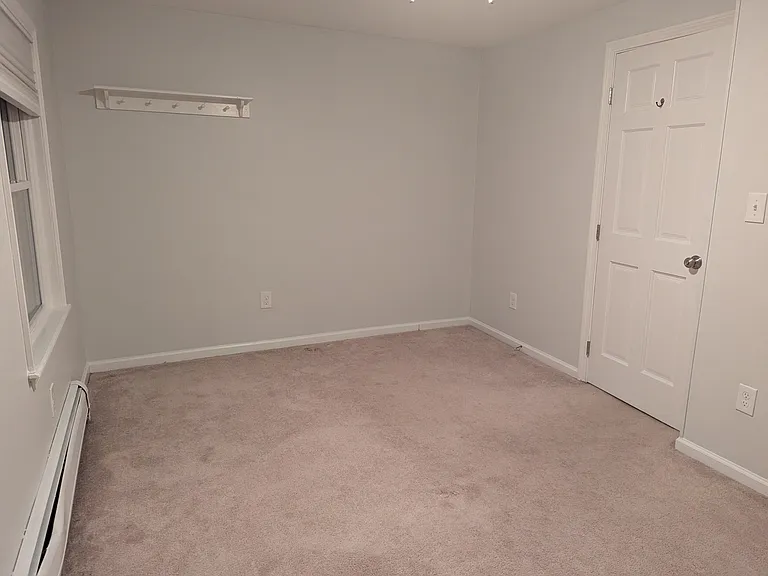 156 W Center St — Photo 11