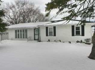 2480 Lyell Rd, Rochester, NY 14606