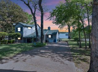 317 Sundown Trl, Tool, TX 75143