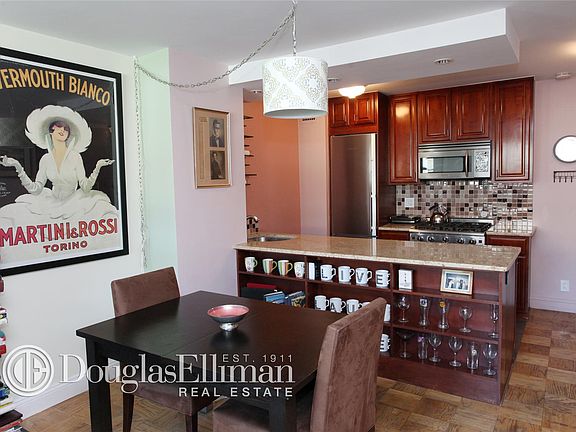 3rd image of 77 7th Ave APT 6J