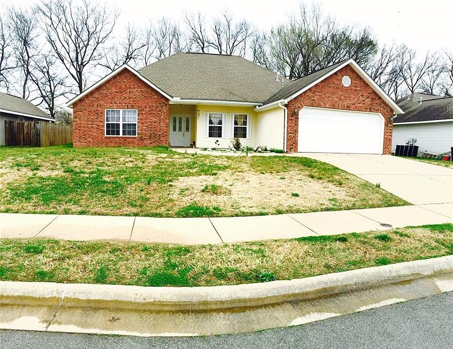1st image of 1109 N Latisha Ln