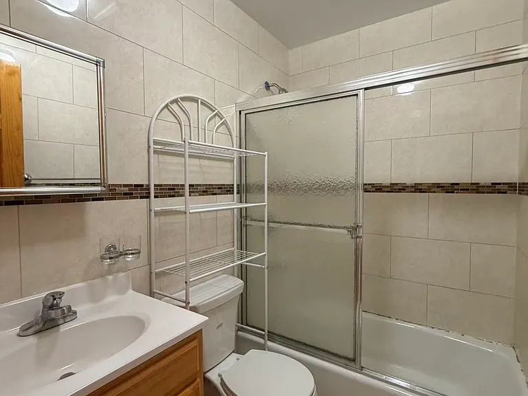 460 62nd St #2 — Photo 15