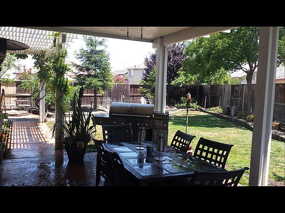 3rd image of 10924 Sea Hawk Ct
