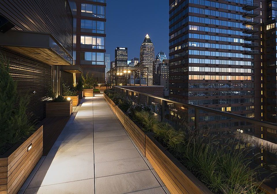 1st image of 525 W 52nd St APT 2PN