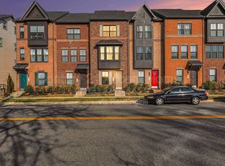 2838 Dart Dr, Alexandria, VA 22306