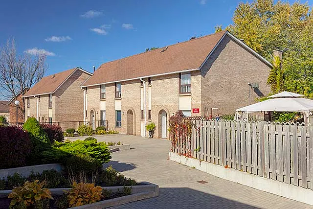Goodview Townhomes — Photo 4
