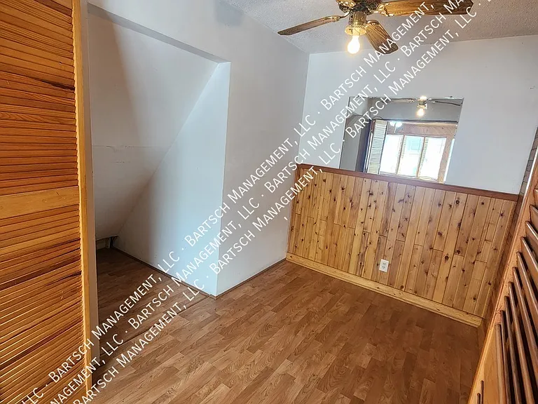1660 N Arlington Pl #UR — Photo 9