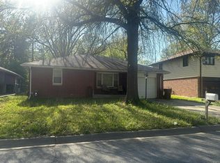 2751 S 39th St, Lincoln, NE 68506