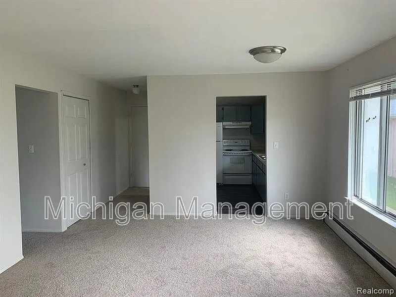 2 bed, 1.0 bath, 800 sqft, $975 — Photo 4