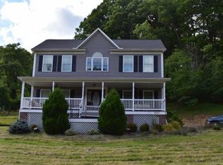 6527 Powell River Rd, Norton, VA 24273