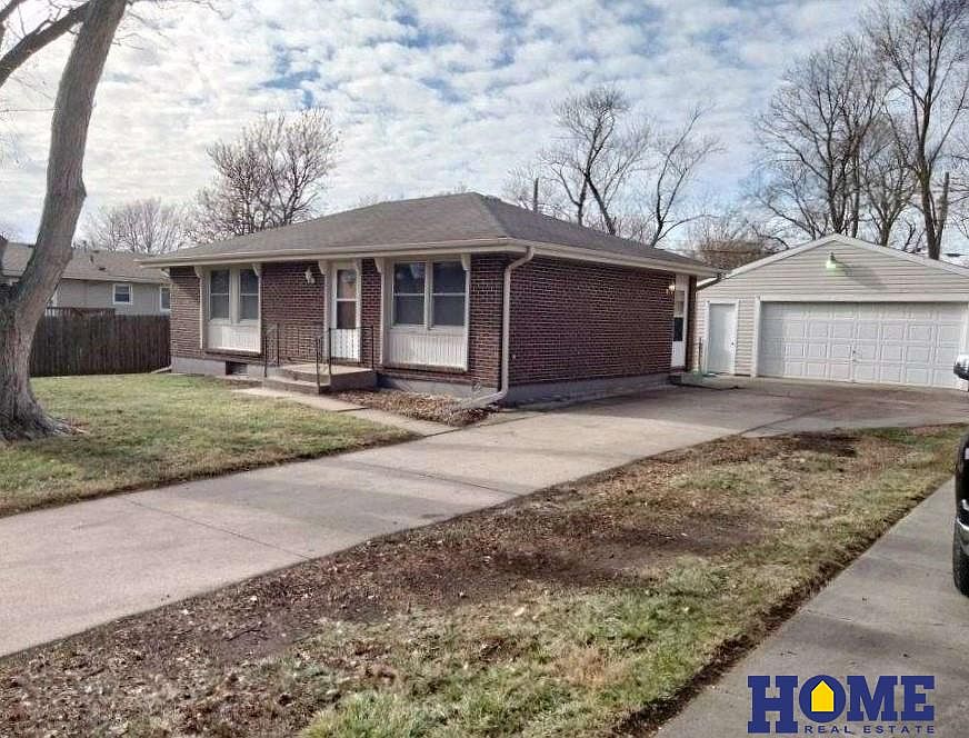 1st image of 5001 S 47th St