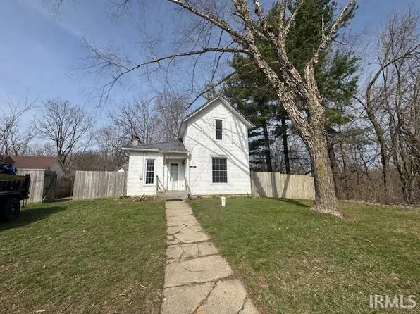 7380 S State Road 3, South Milford, IN 46786