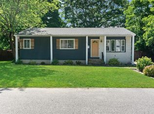 399 George Arden Ave, Warwick, RI 02886