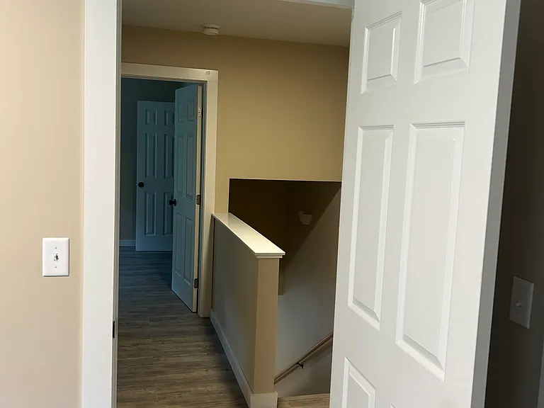 454 Bristol Rd — Photo 6