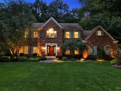 8355 Black Walnut Dr, East Amherst, NY, 14051