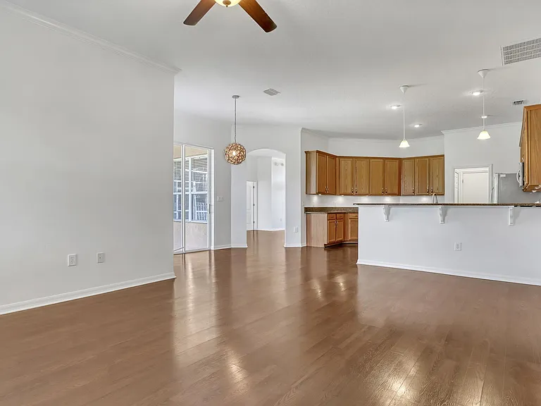811 Spanish Cay Dr — Photo 9
