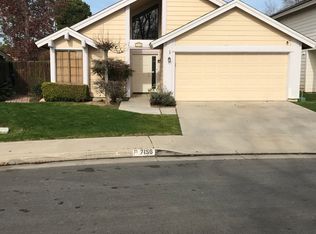 7156 Hanover Cir, Bakersfield, CA