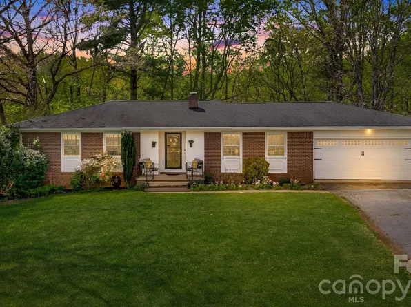 37 Duck Dr, Mars Hill, NC 28754