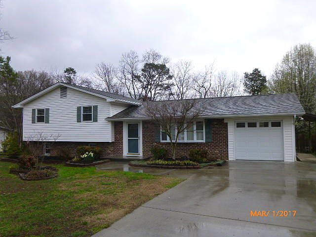 1st image of 1032 W Park Dr