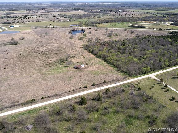 2nd image of 10692 Old Willis Rd