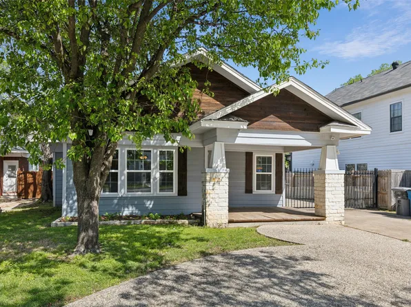 318 S Montreal Ave, Dallas, TX 75208